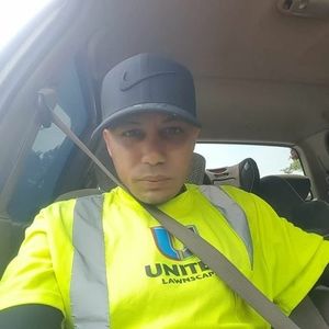 Meet your Posher, Carlos